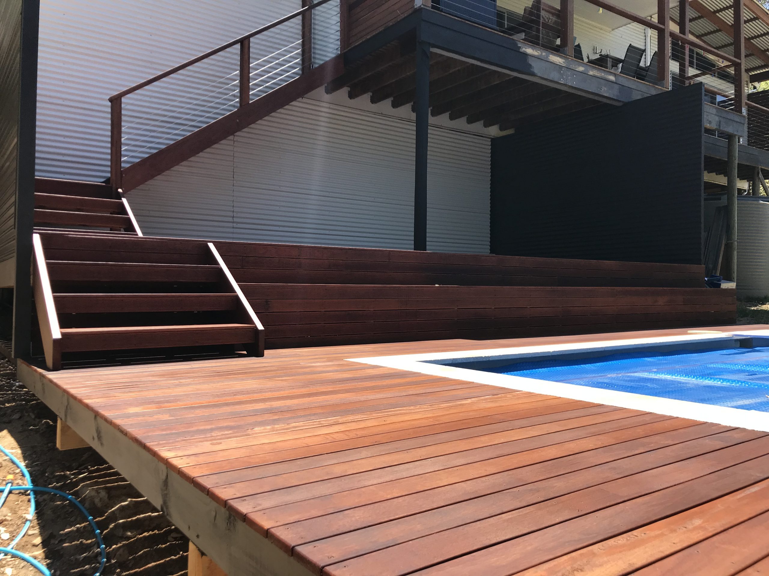 Darlington 2020 Pool deck stairs handrails (8)