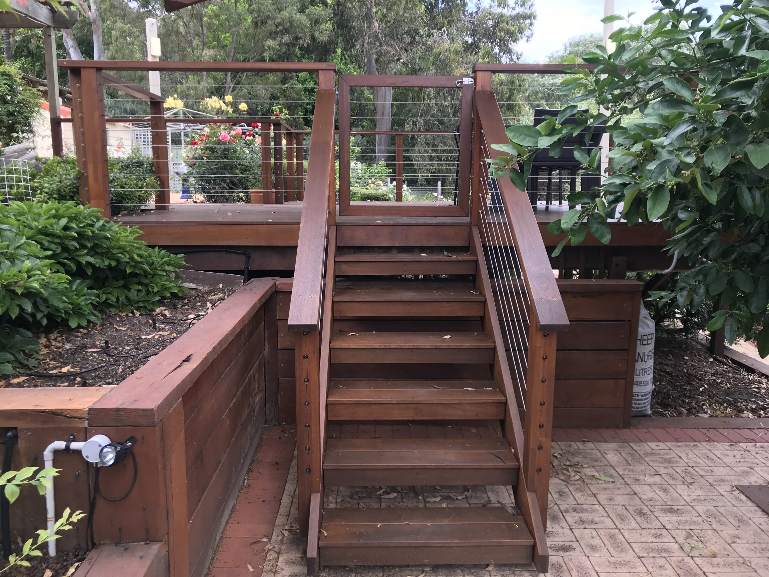 Kalamunda relay and handrails deck lights stairs (9)